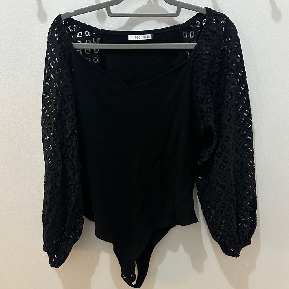 Reoria Off the Shoulder Bodysuit